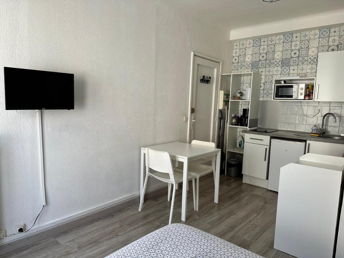 Studios Climatises Proche Mer Nisa Exterior foto